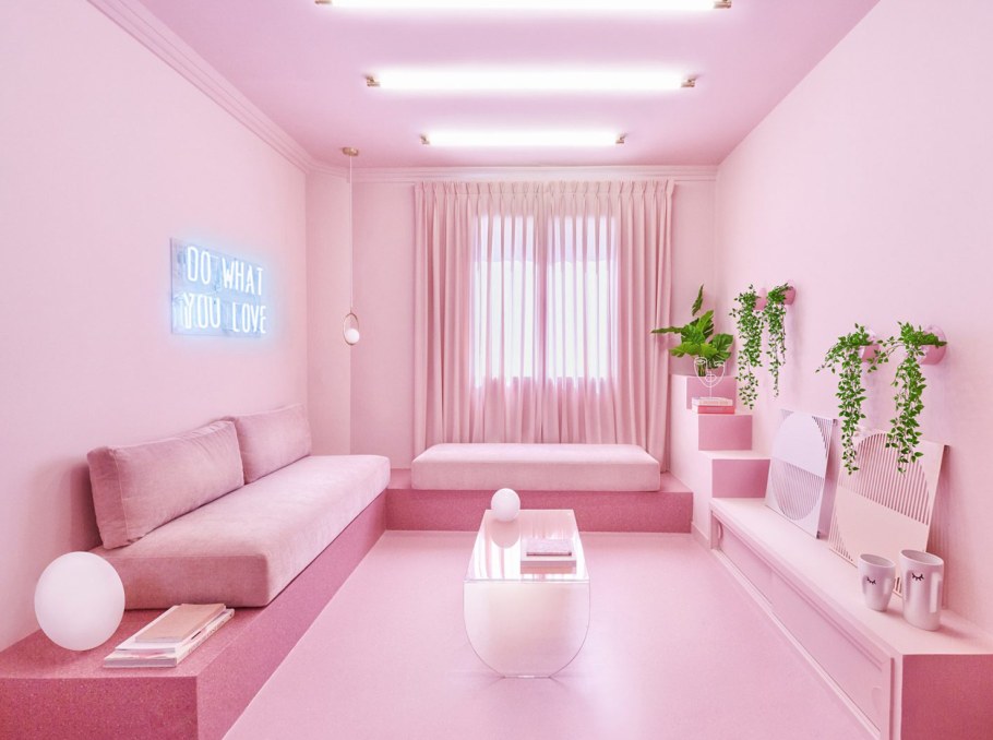 Розовый цвет в интерьере спальни