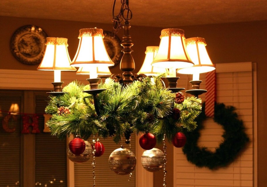 Украшение комнаты к новому году