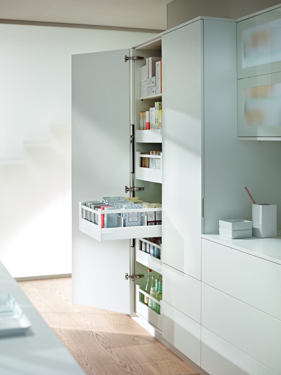 Блюм Space Tower