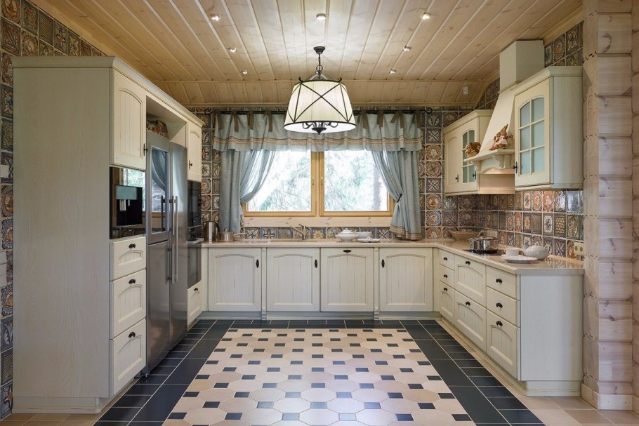 Кухня в загородном доме в стиле Прованс