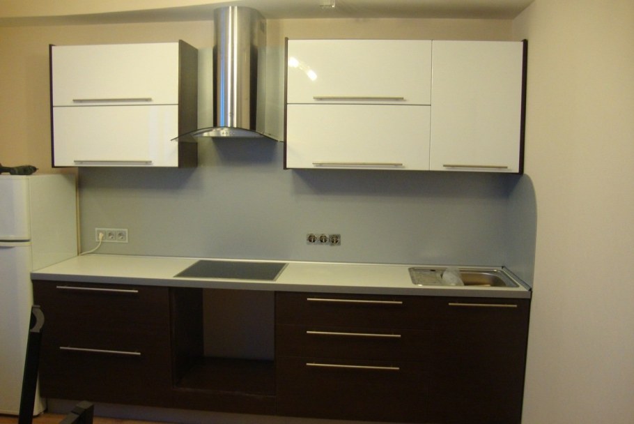 Кухни прямые