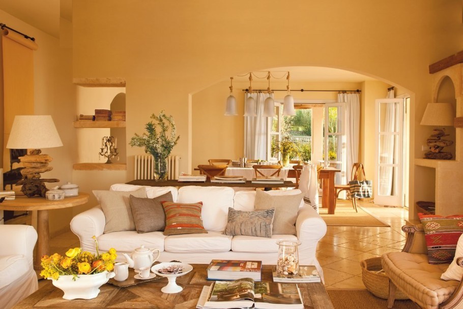 Песочный цвет стен в интерьере