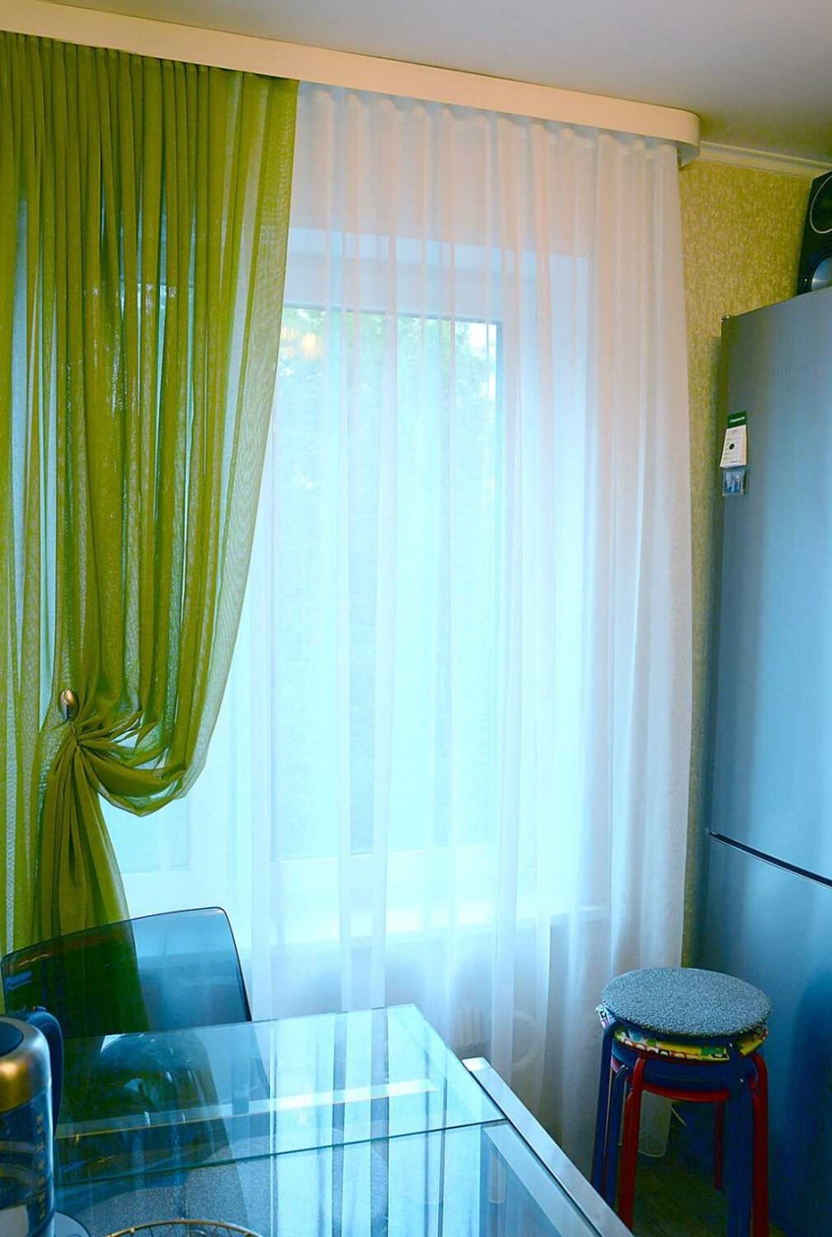 Шторы зеленые