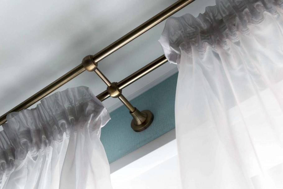 Карниз гардина