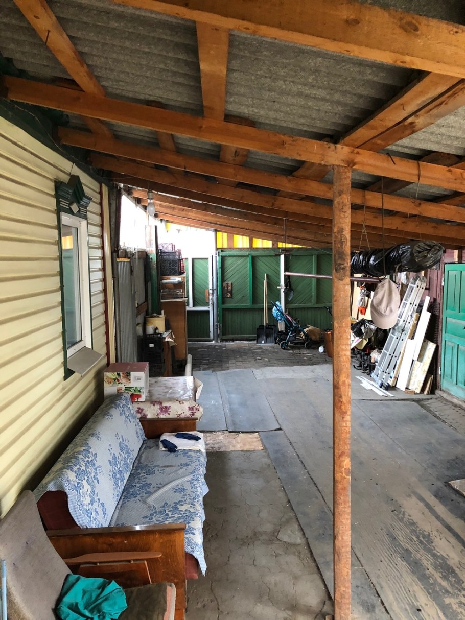 Крытый двор