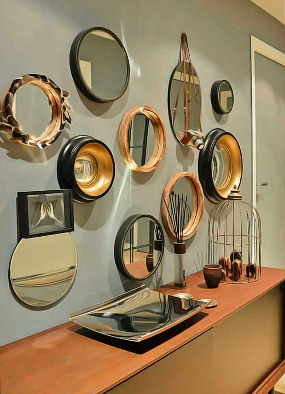 Композиция из зеркал