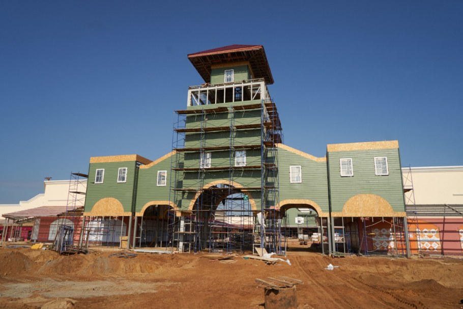 Новая Рига аутлет Виладж Покровское