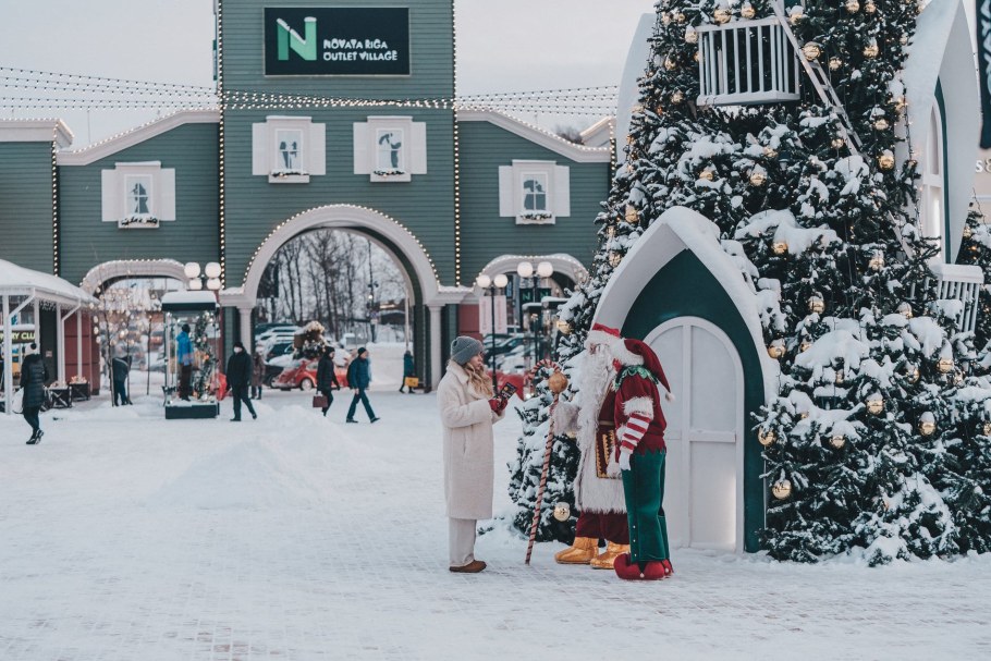 Новая Рига аутлет Вилладж каток