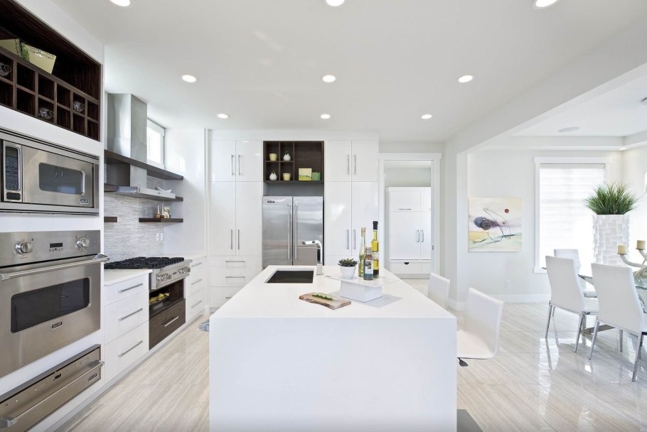 Белые кухни