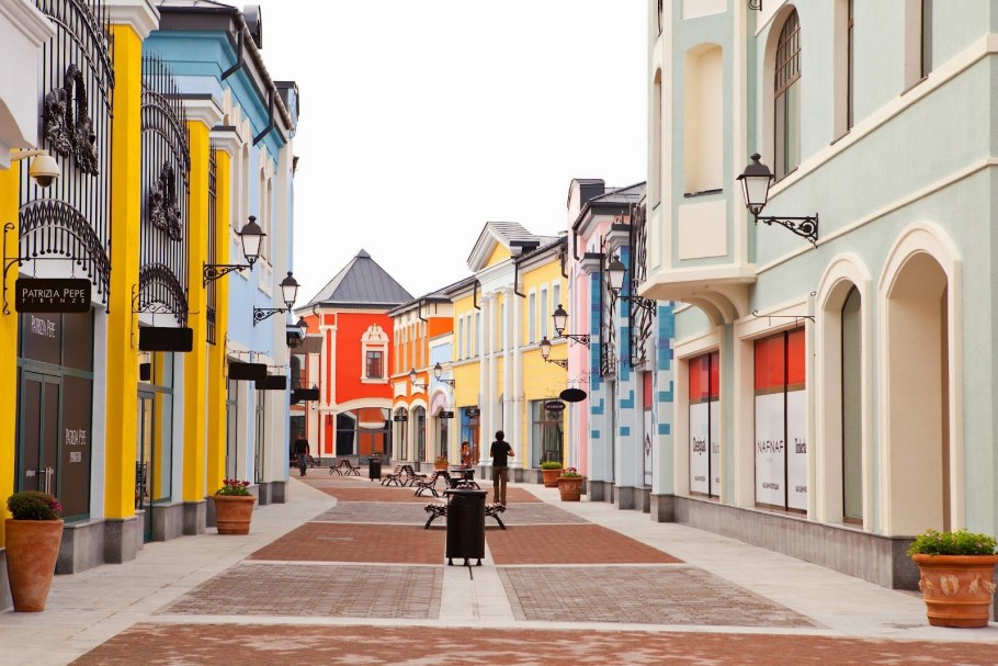 Дисконт белая дача Outlet Village