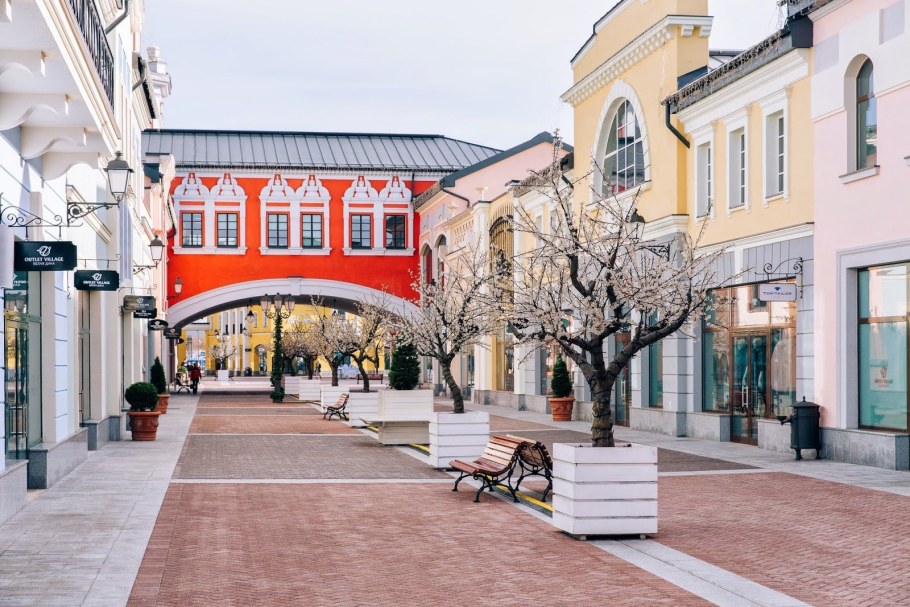 ТЦ Outlet Village белая дача