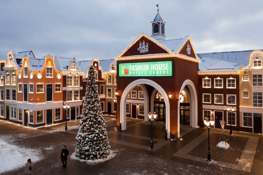 Фэшн Хаус в Санкт-Петербурге Таллинское