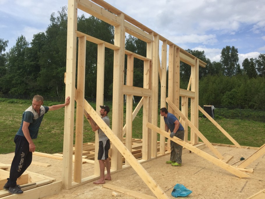 Каркасный дом технология