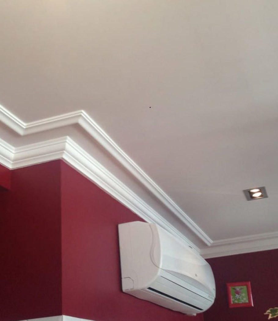 Плинтус для натяжного потолка