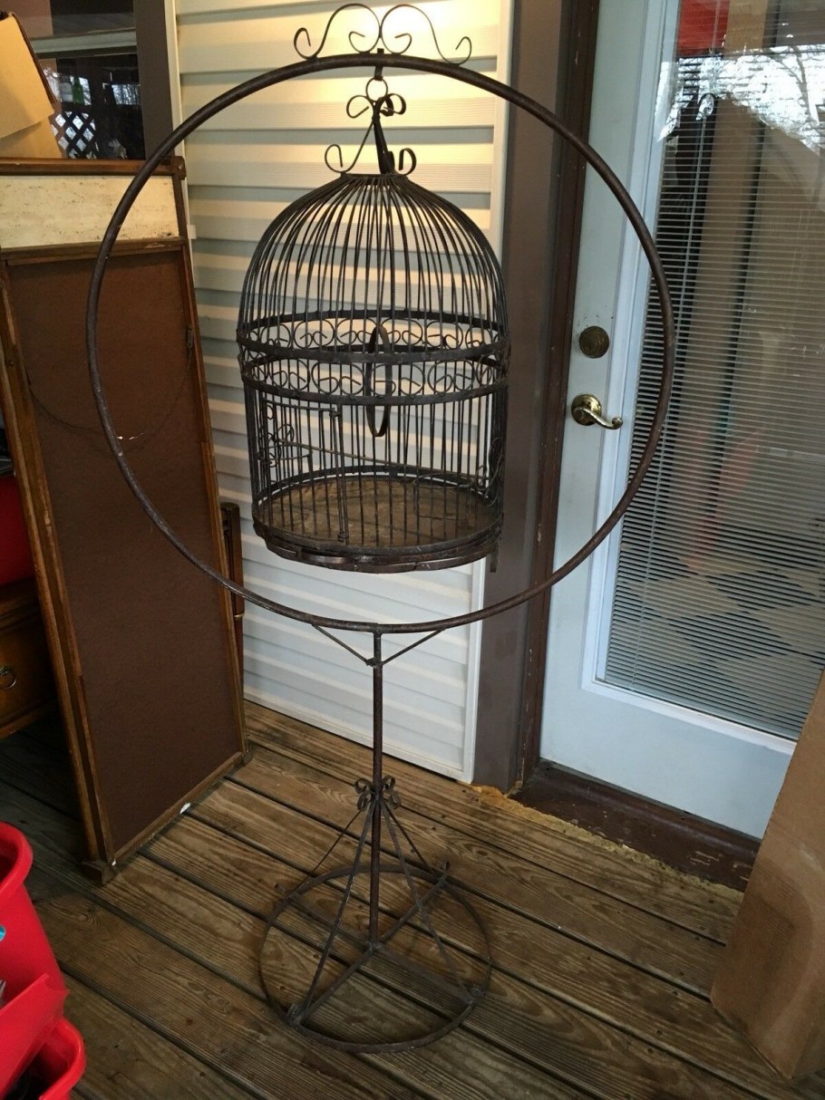 Стойка под клетку для попугаев