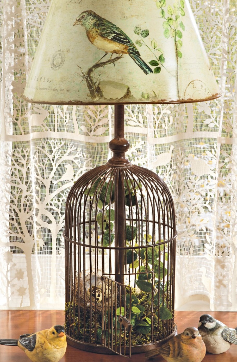 Клетка для птиц в интерьере для декора