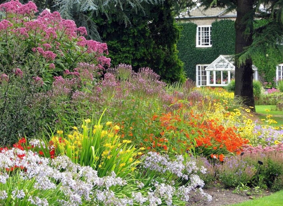 Миксбордеры в Англии