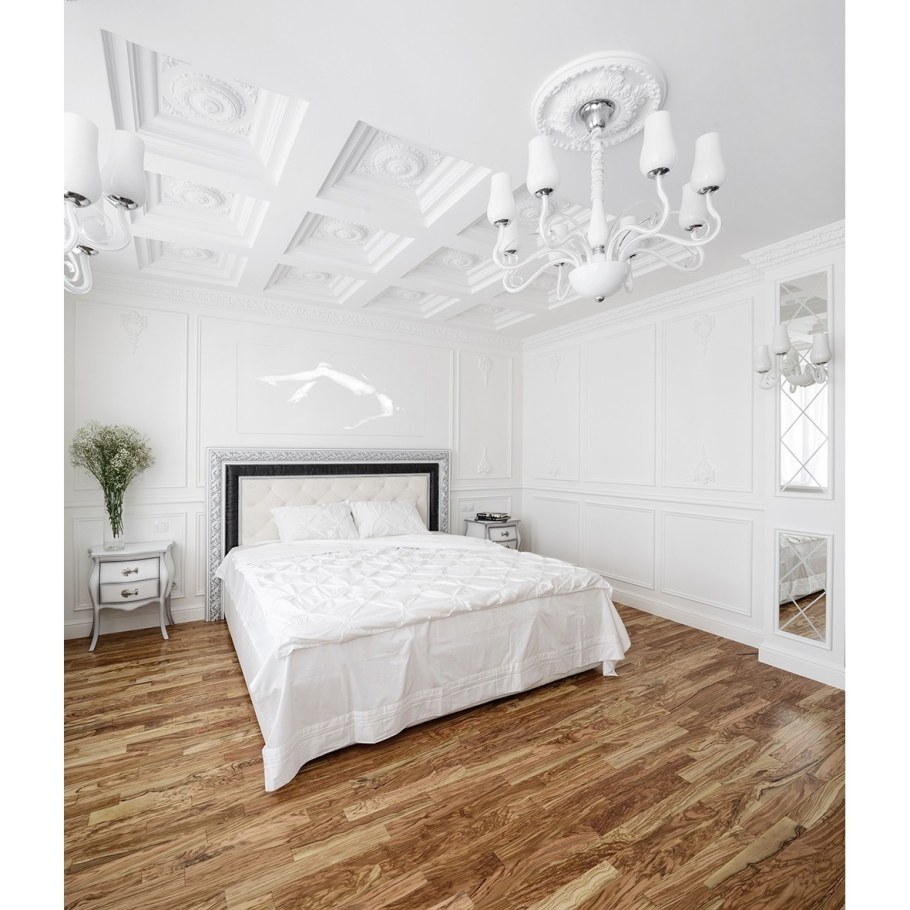 Белая люстра в интерьере