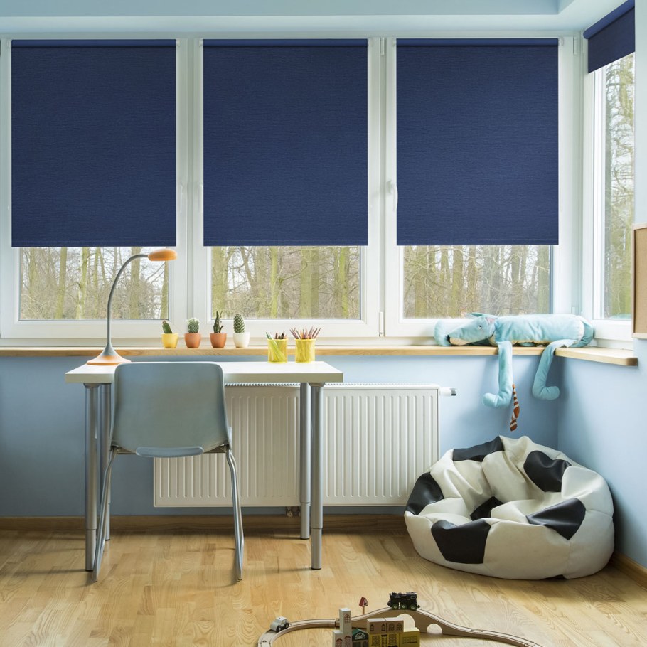 Синие Blackout шторы рулонные