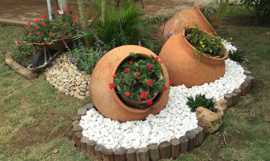 Необычные клумбы