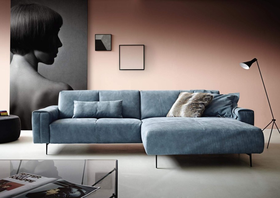 Современные диваны