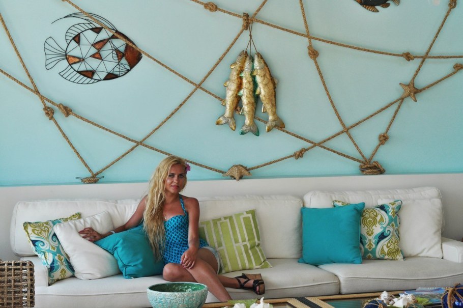 Канат в интерьере в морском стиле