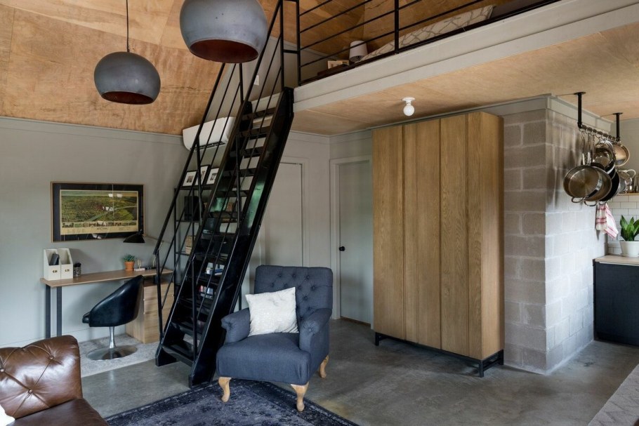 Комната из гаража