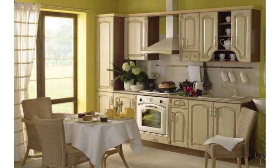 Кухни цвета ваниль в стиле классика