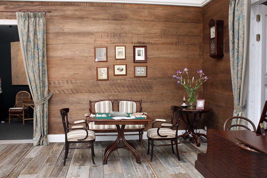 Деревянные доски в интерьере