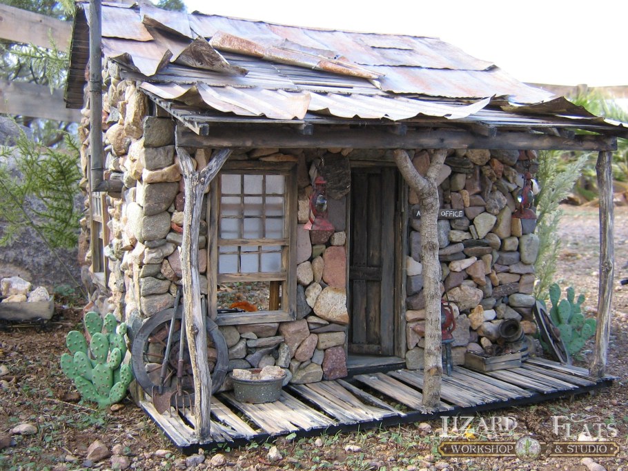 Сарай курятник дровяник