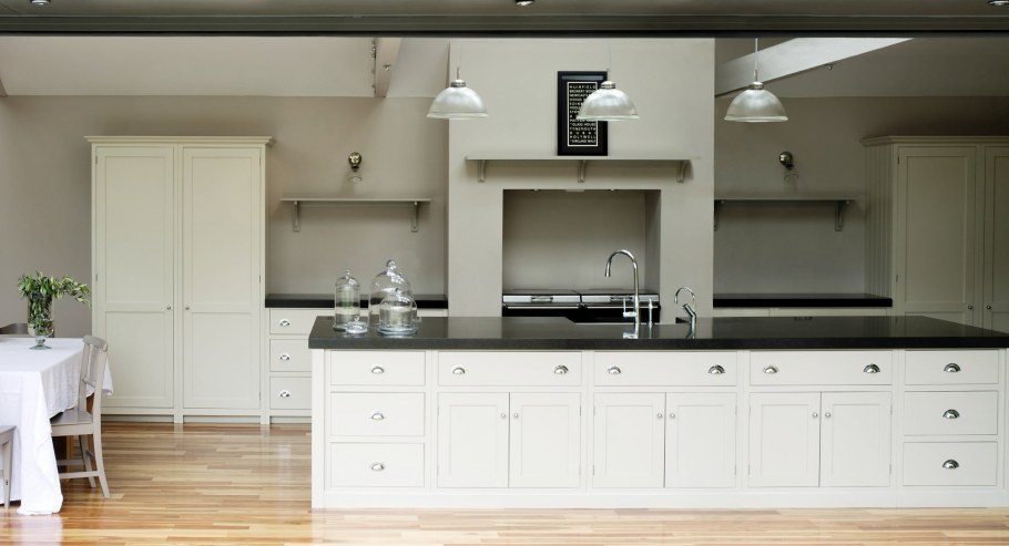 Kitchen Door for Company