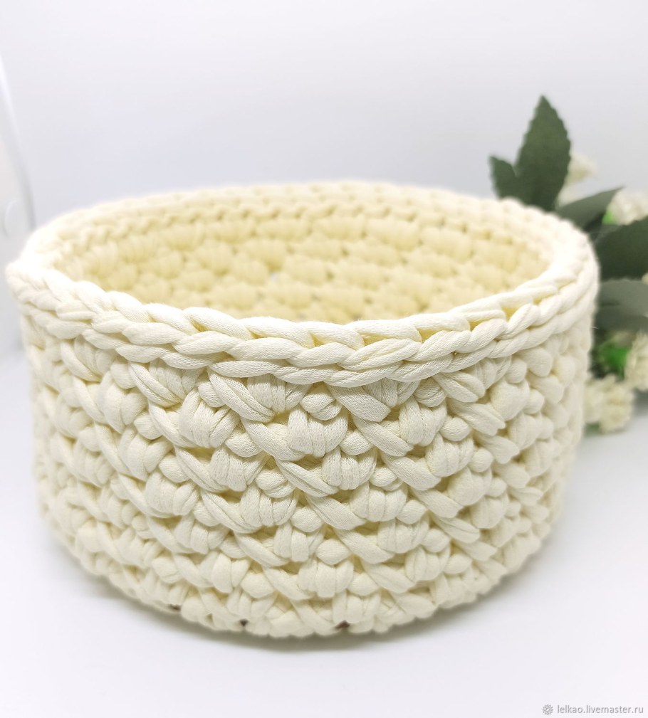 Вязаные корзинки в интерьере