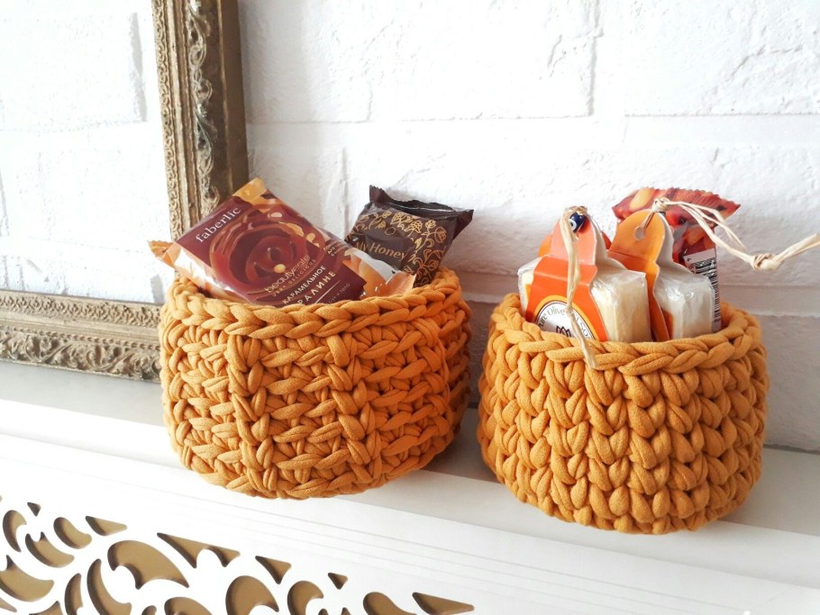 Модный вязаный декор для кухни