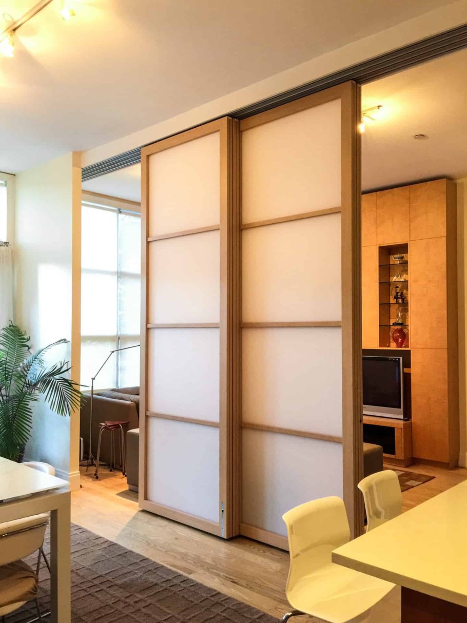 Перегородка в комнате раздвижная