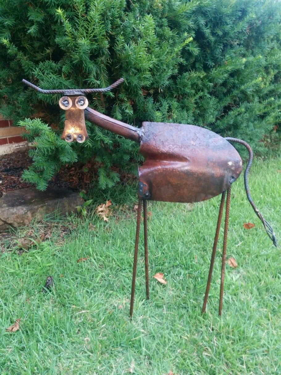 Фигурки из металлолома