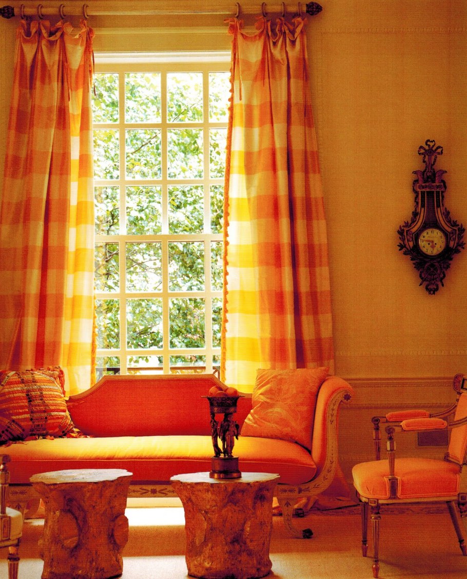 Оранжевые шторы