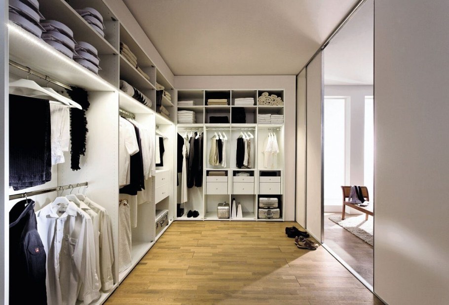 Комната с гардеробной