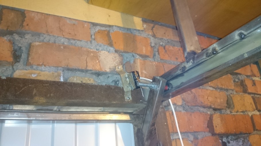 Противовес для гаражных ворот