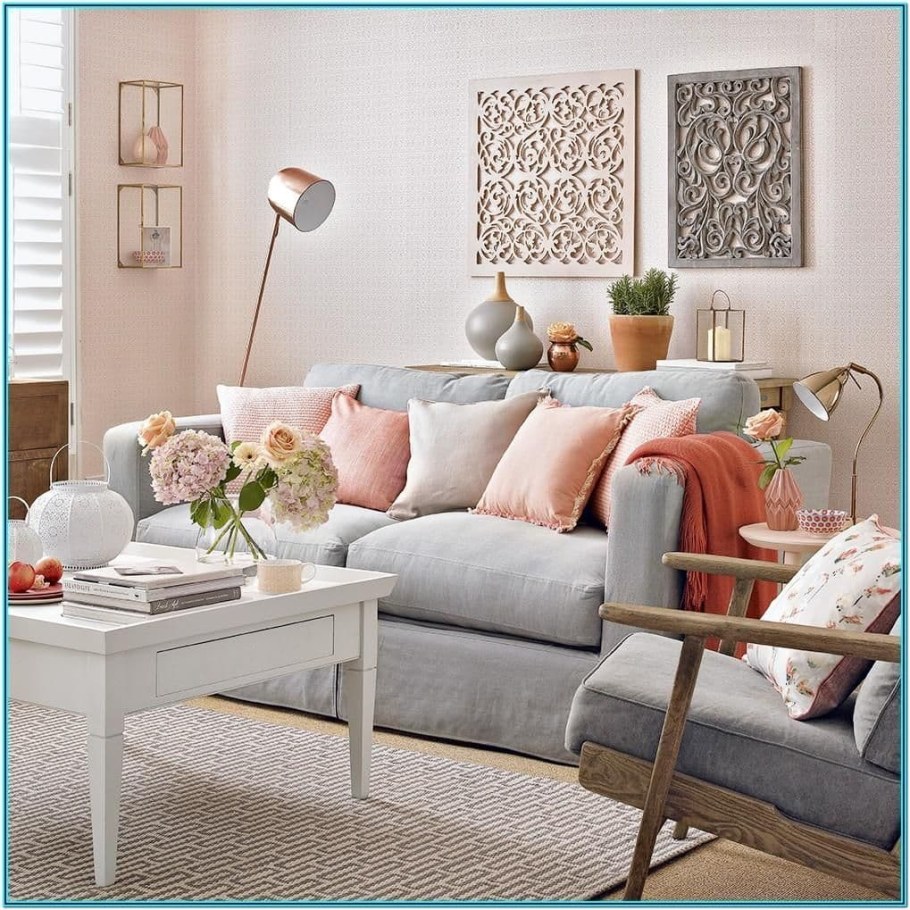 Интерьер гостиной в пастельных тонах