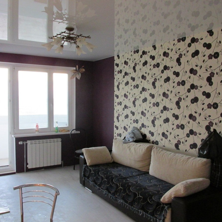 Поклейка обоев двух видов