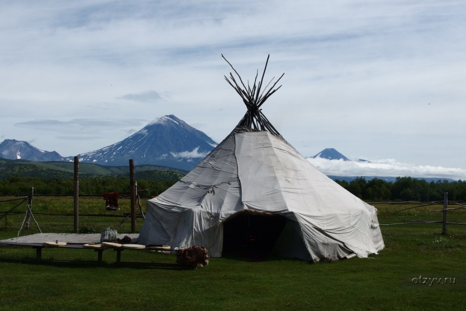 Деревня Кайныран Камчатка