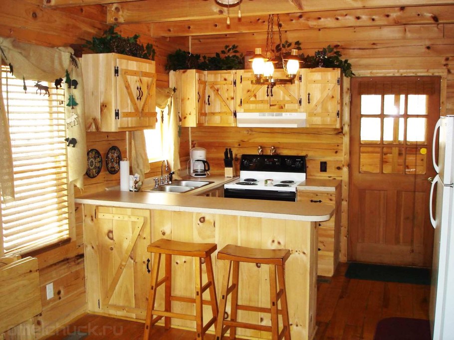 Кухня в деревенском стиле на даче