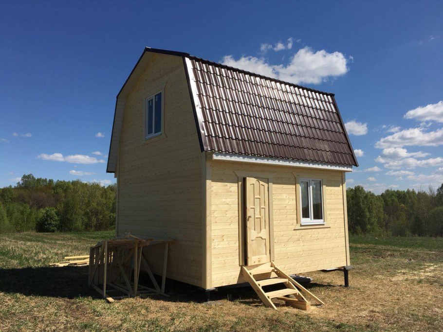 Дачный дом щитовой