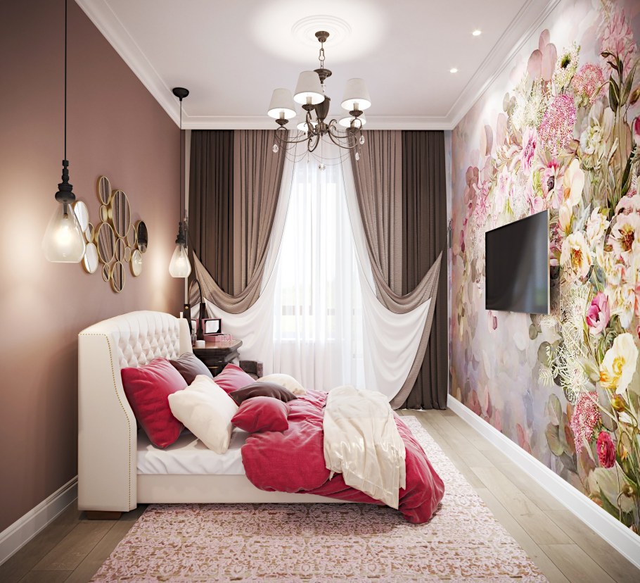 Декор напротив кровати