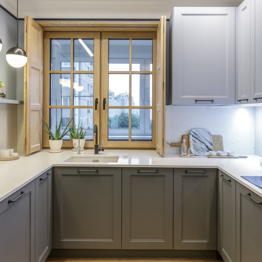 Кухонный гарнитур буквой п с окном