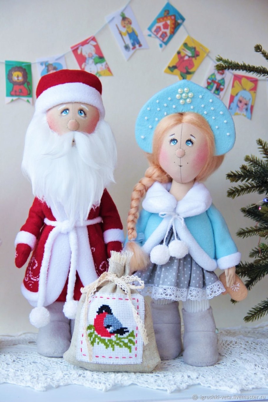 Текстильная кукла дед Мороз
