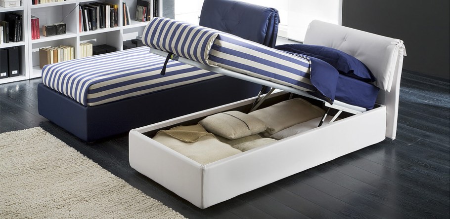 Кровать подростковая мягкая