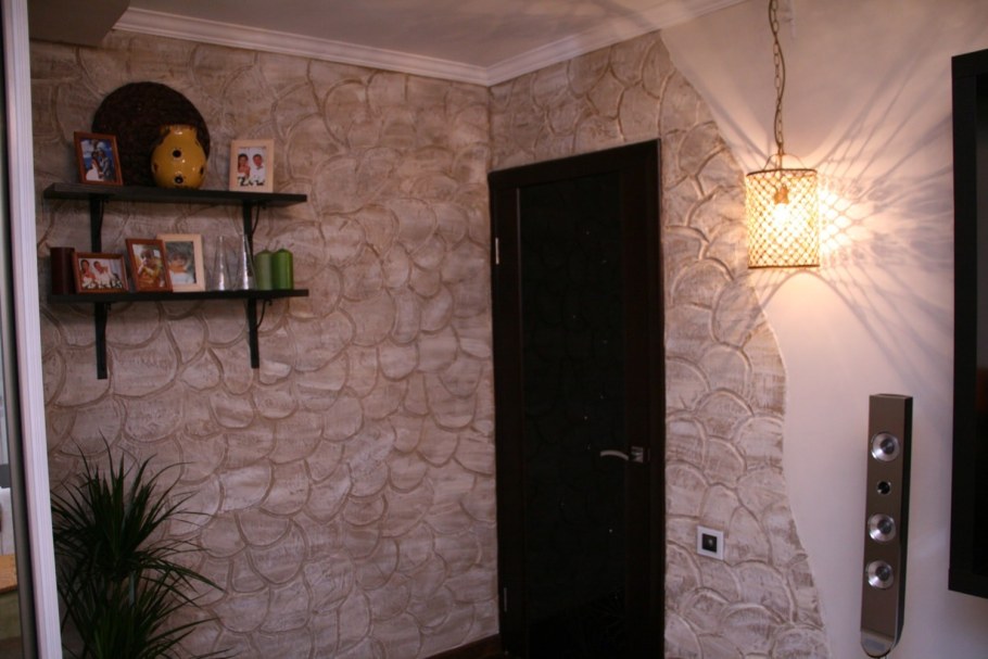 Декоративная штукатурка в виде камня