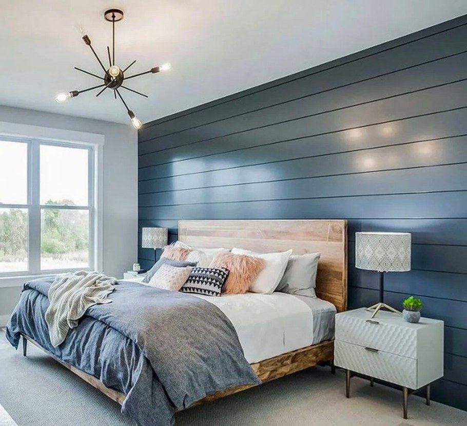 Деревянная вагонка в спальне