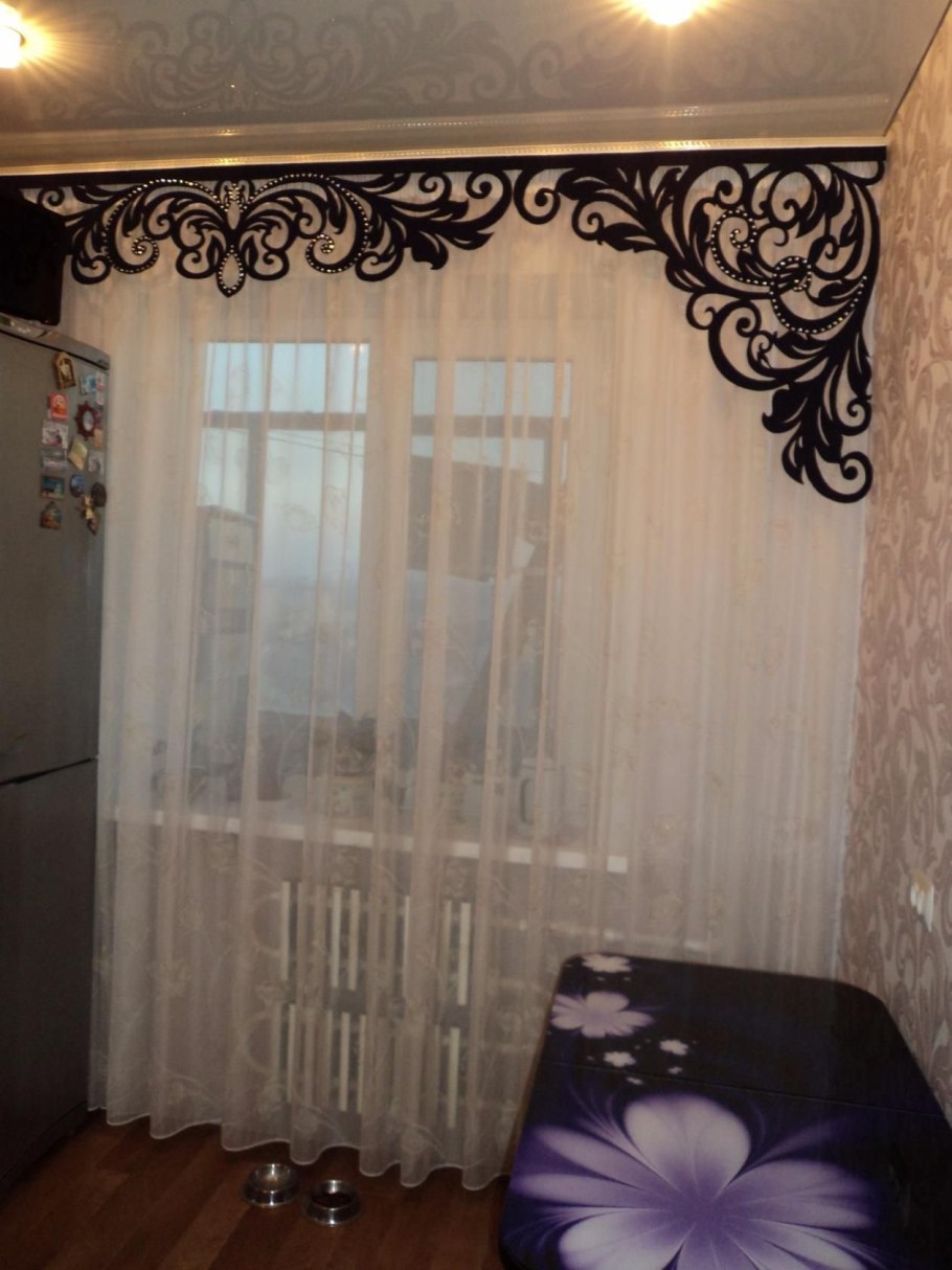 Ажурный ламбрекен